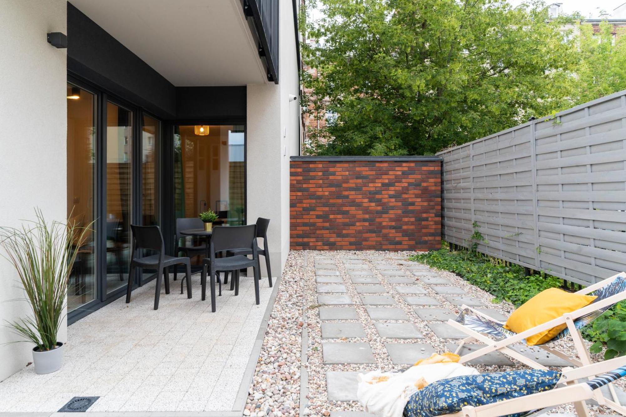 Lineburg Villa Apartments Varsóvia Exterior foto