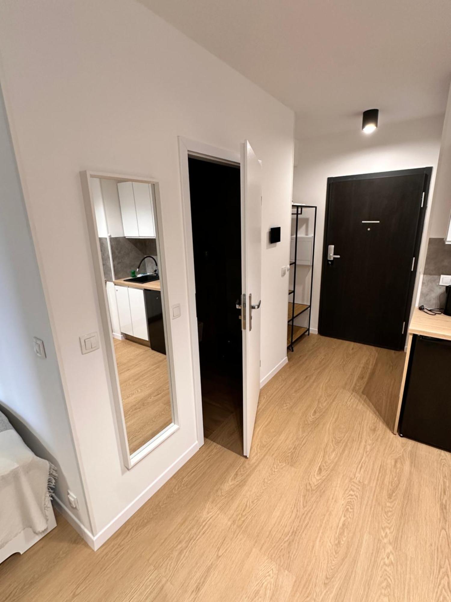 Lineburg Villa Apartments Varsóvia Exterior foto